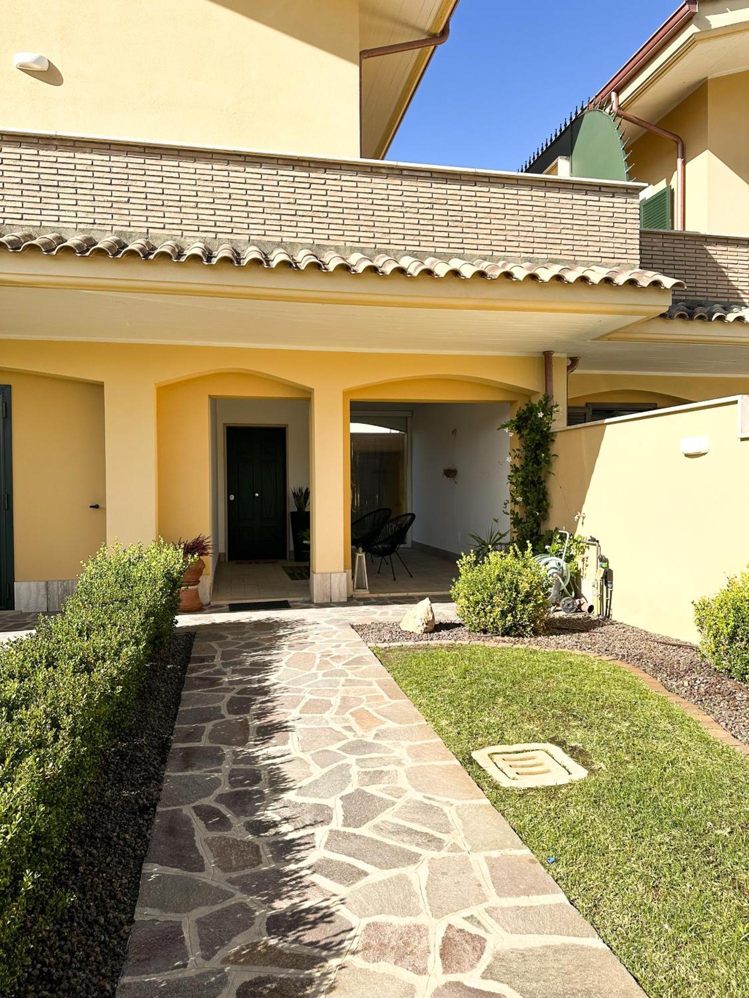 Carolas Luxury House Fiumicino Eksteriør billede